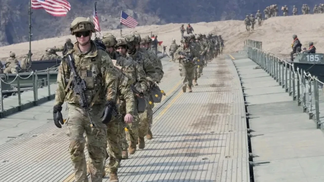 মধ্যপ্রাচ্যে আরও সেনা মোতায়েনের কথা ভাবছেন ট্রাম্প