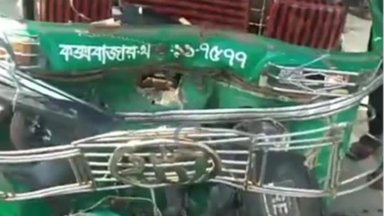 হোয়াইক্যং উনচিপ্রাং ব্রিজের পাশে ভয়াবহ সড়ক দুর্ঘটনা, চালকসহ ৩ জন গুরুতর আহত