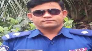 মাদকের ছোবলে বিপর্যস্ত সমাজ: চকরিয়ায় অভিযানে পুলিশ নিহত, প্রশ্নে জননিরাপত্তা