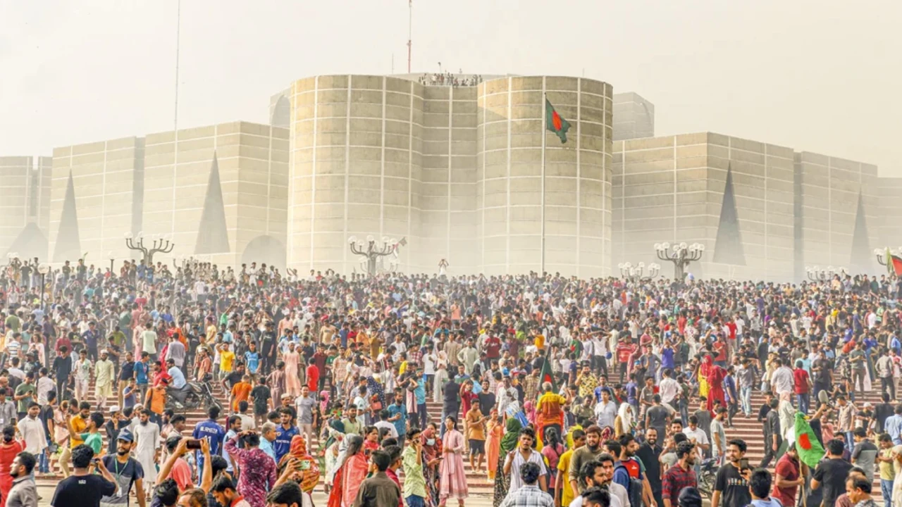 জুলাই বিপ্লবীদের আইনি সুরক্ষায় সংসদে ঐতিহাসিক বিল পাস