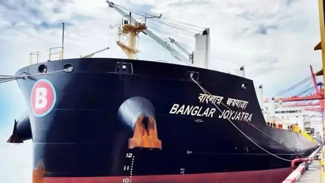 হরমুজ প্রণালি পেরোনোর অনুমতি পেলো না ‘বাংলার জয়যাত্রা’