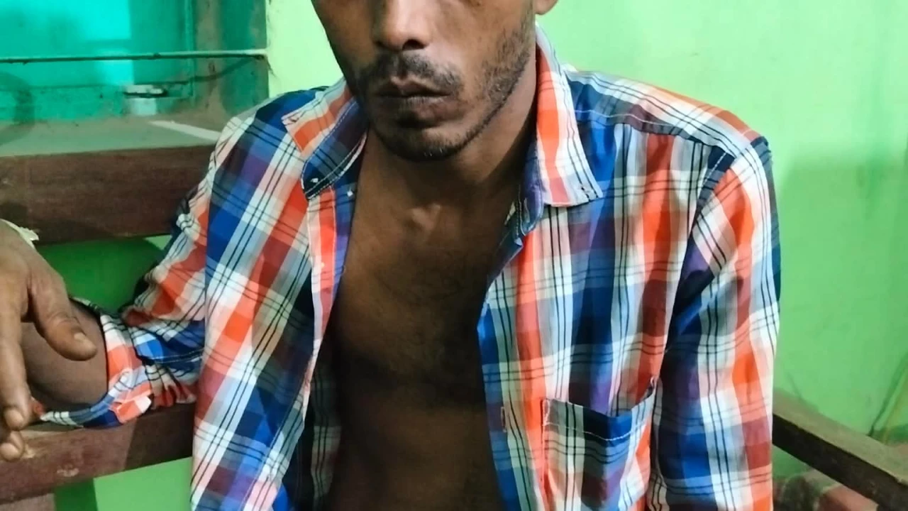 ঈশ্বরগঞ্জে ২২ হাজার টাকার জাল নোটসহ যুবক আটক, নারী সহযোগী পলাতক