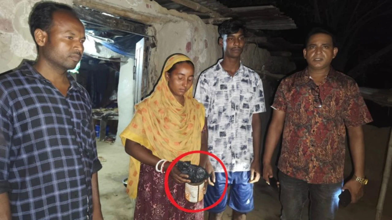 বদলগাছীতে গাঁজাসহ ‘মাদক সম্রাজ্ঞী’ সুমি রানী পুলিশের হাতে আটক