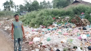 হবিগঞ্জে কোটি টাকার পরিত্যক্ত জায়গায় আবর্জনার স্তূপ