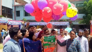 সিরাজগঞ্জের উল্লাপাড়ায় শুরু হয়েছে  বিজ্ঞান মেলা