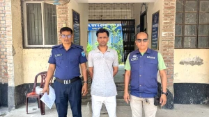 সালথায় ৫ বছরের সাজাপ্রাপ্ত পলাতক মাদক মামলার আসামি গ্রেপ্তার