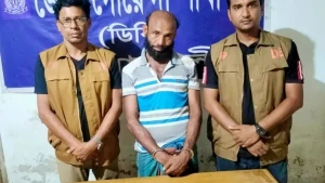 নোয়াখালীতে ইয়াবাসহ মাদক ব্যবসায়ী আটক